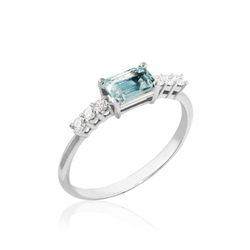 01-194329 Anillo oro blanco con aguamarina y diamantes
