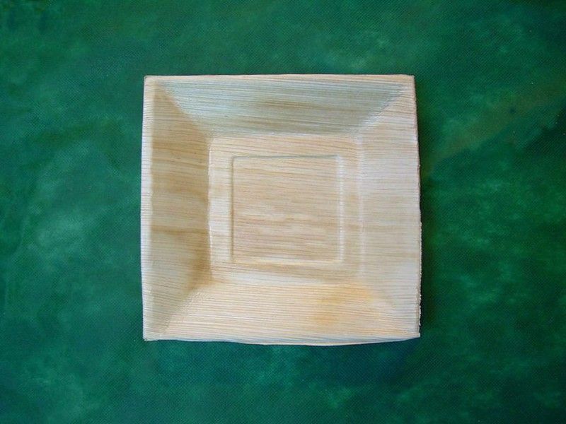 10 platos cuadrados pequeños