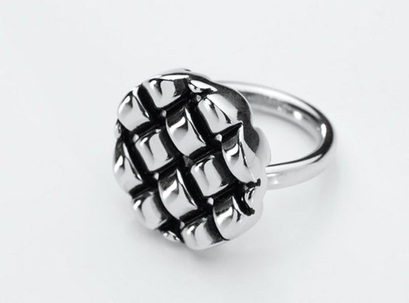 7151-A Sortija Le Cado con forma de cuadrados en plata de 1ª ley 925