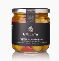 Aceitunas manzanilla partida al pimentón 370 grs la chinata