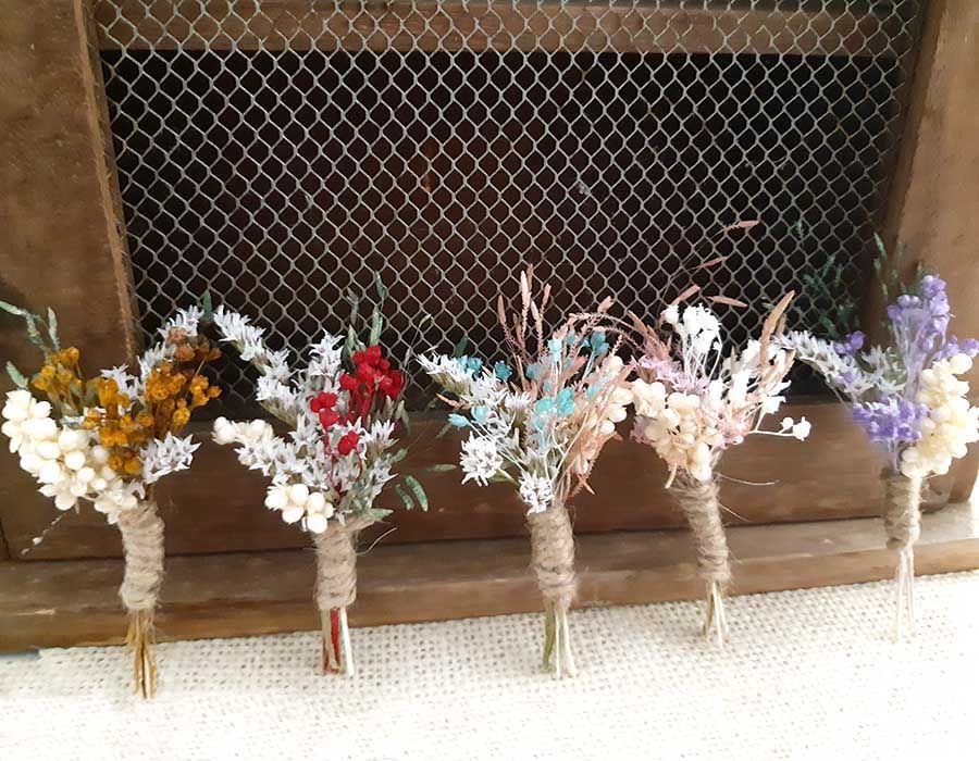 Alfiler con Flores del Campo