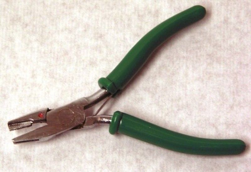 Alicates de corte y doblado para encuadernación