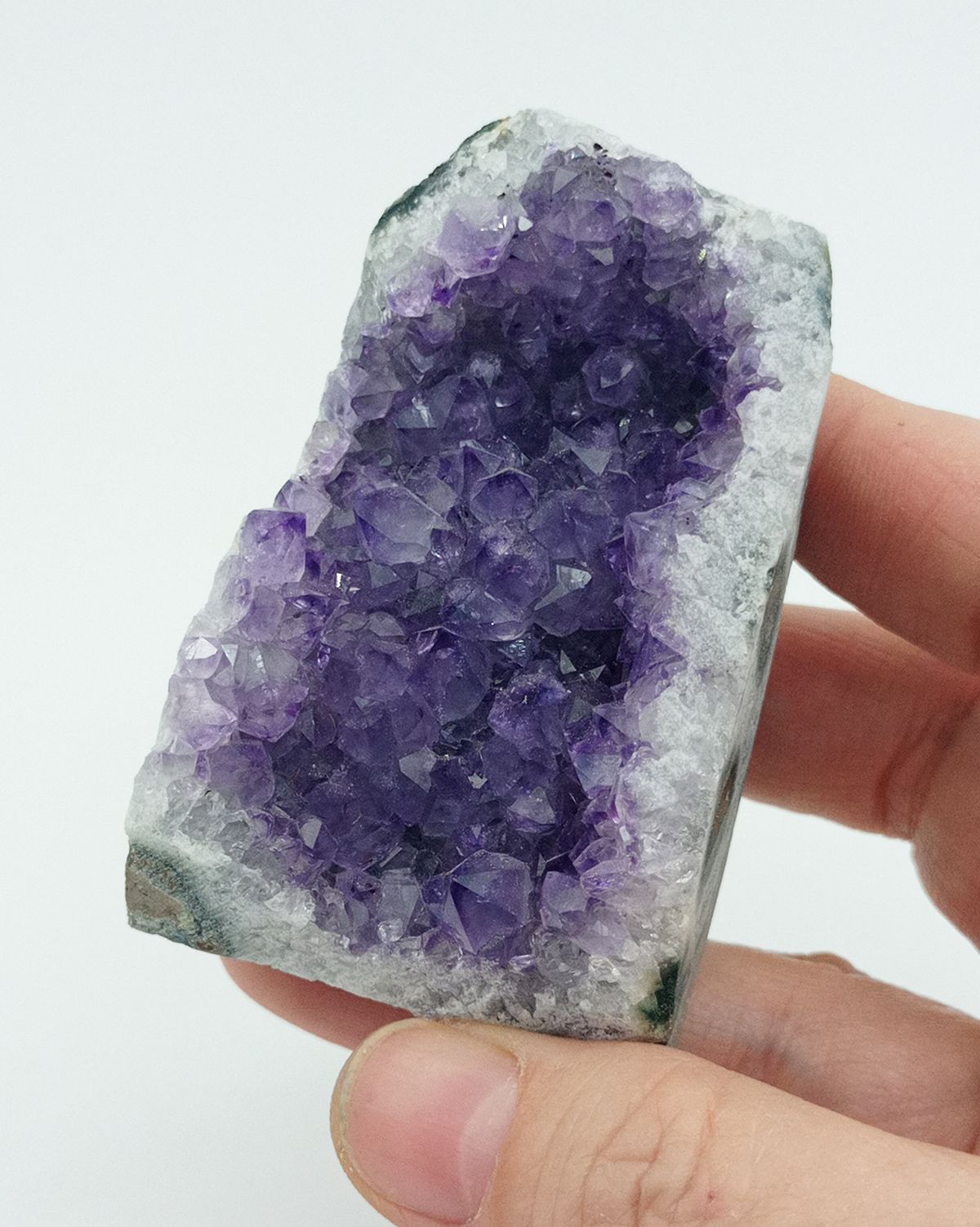 Amatista cristales agrupados en drusa