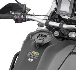 Anclaje tanklock givi bf61 yamaha tenere 700 21>