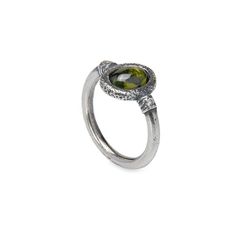 Anillo Constanza WR122X Plata de Palo de mujer en plata de ley y piedra oval olivina