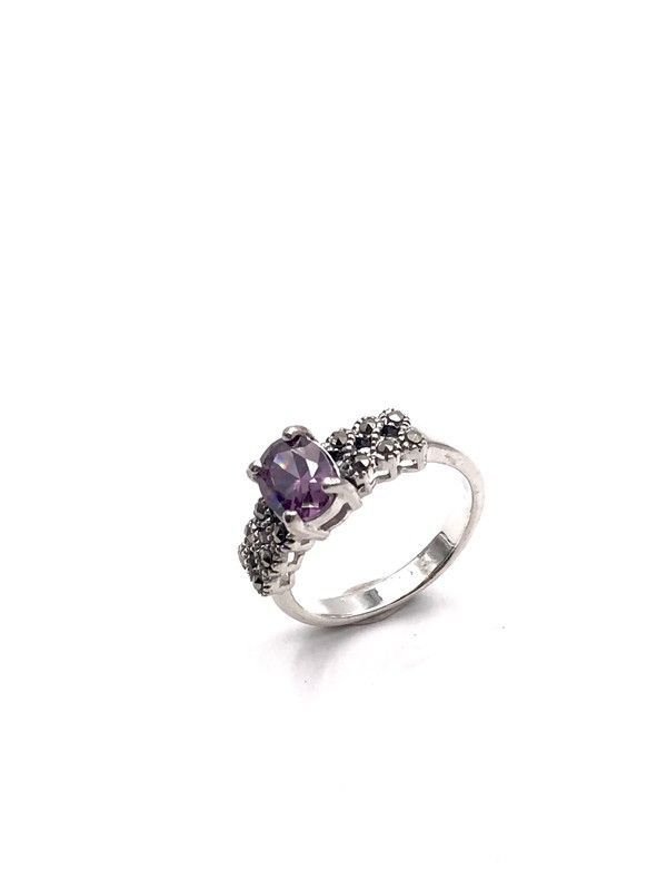 Anillo de plata de ley Purple