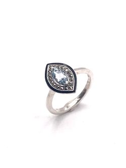 Anillo Elegant de plata de ley Suttle Topaz