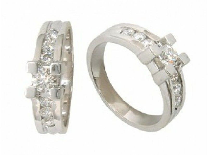 Anillo Oro Blanco 18 kts Diamantes Brillantes 0.61cts 015563