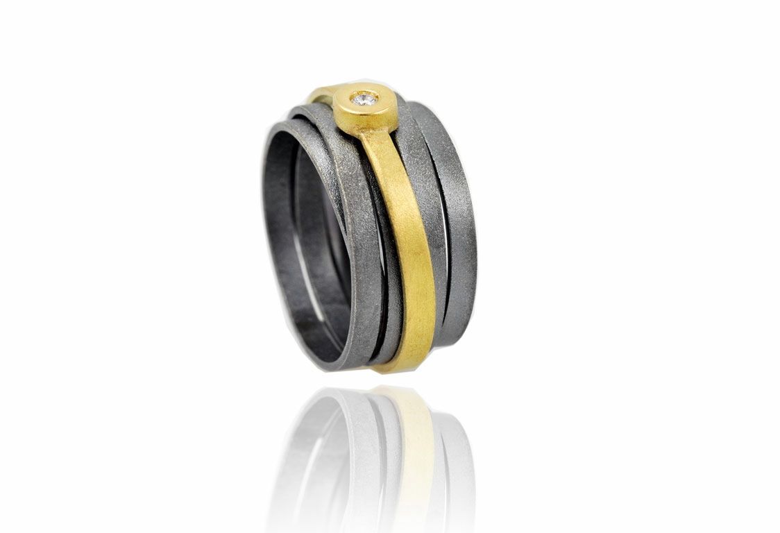 Anillo Plata Y Oro Arior Lux Con Hilo Dorado Con Diamante 3680876XU