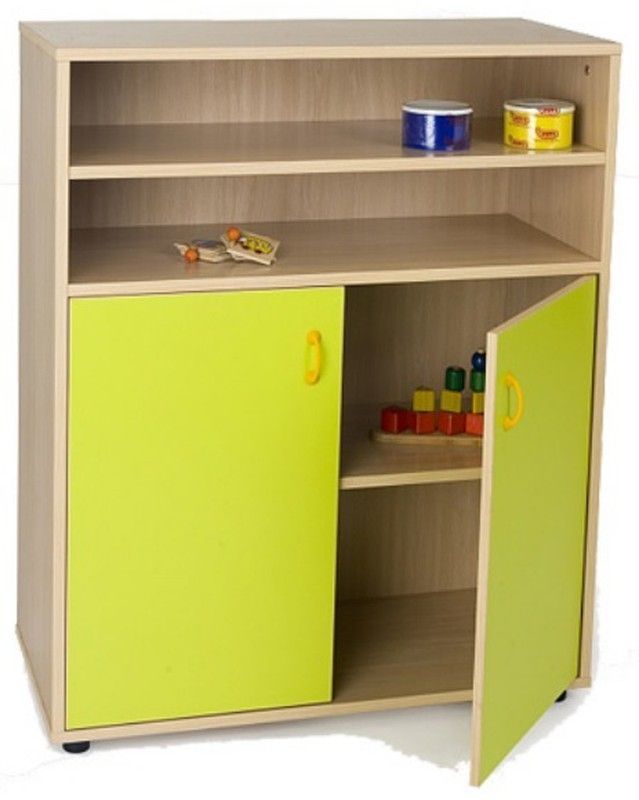 Armario y estantería