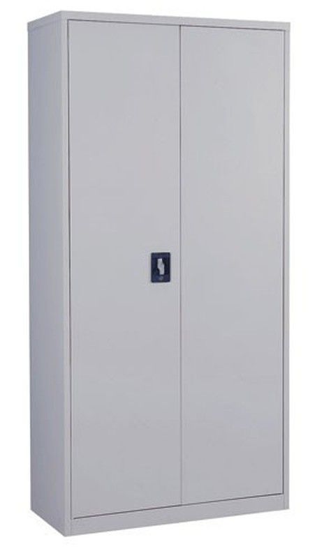 Armarios metálicos con puertas batientes