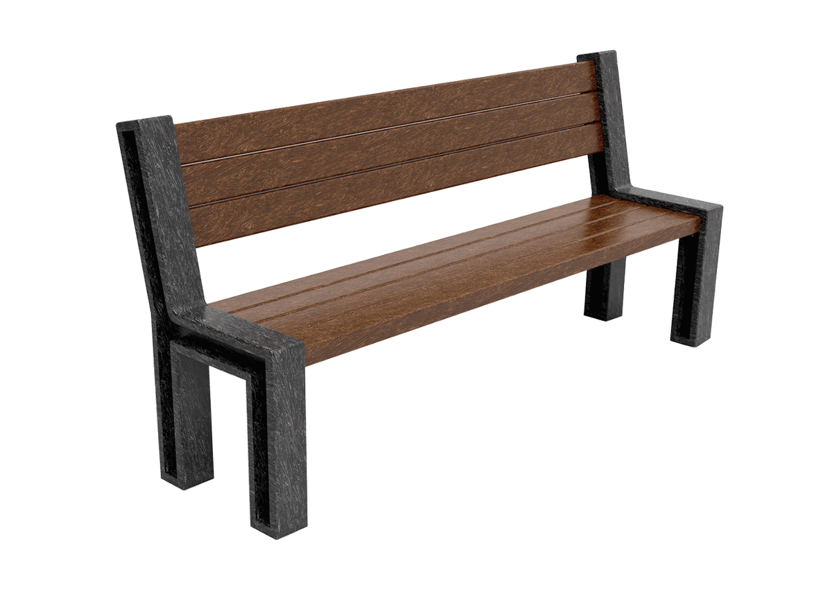 Banco fabricado con plástico reciclado