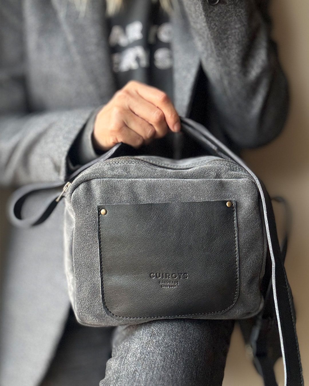Bandolera pequeña CUIROTS Trend serraje