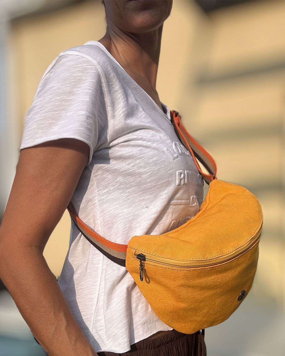 Bandolera tipo riñonera CUIROTS Nuck