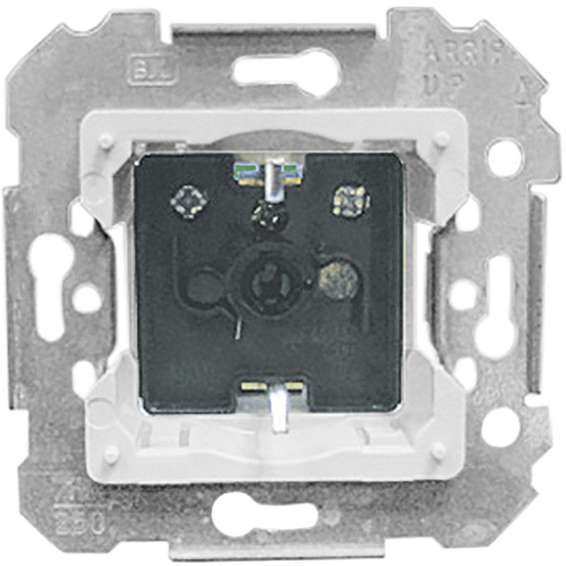 BASE ENCHUFE II+TT LATERAL SEGURIDAD BASE ENCHUFE 2P+T (TT LATERAL) CON PROTECCIÓN DE SEGURIDAD. EMBORNE POR TORNILLOS