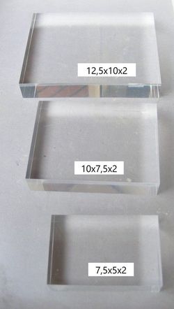Base metacrilato rectangular 125x100x20 mm.