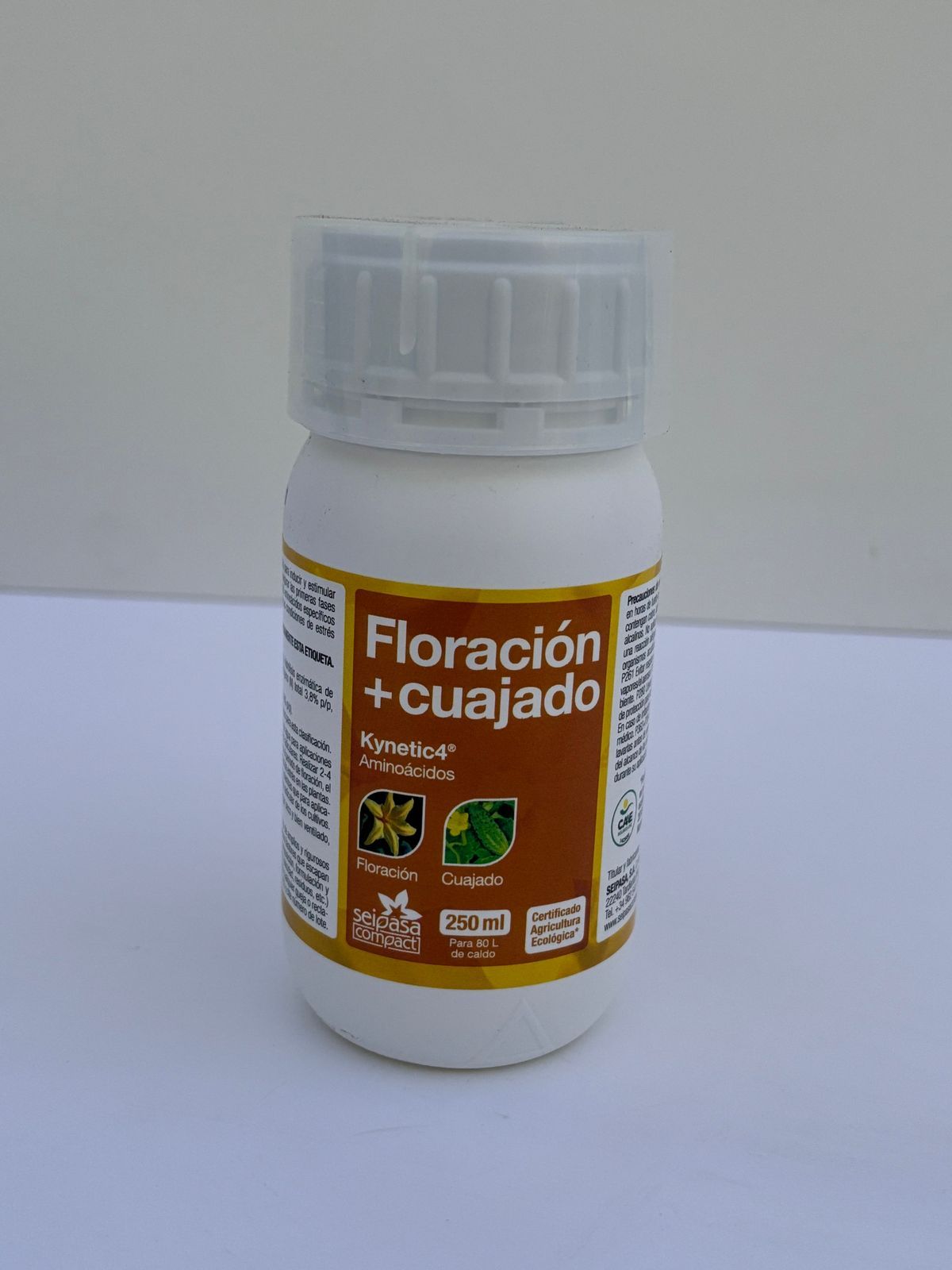 Bioestimulante Neudorff para floración y cuajado del fruto Kynetic 250ml