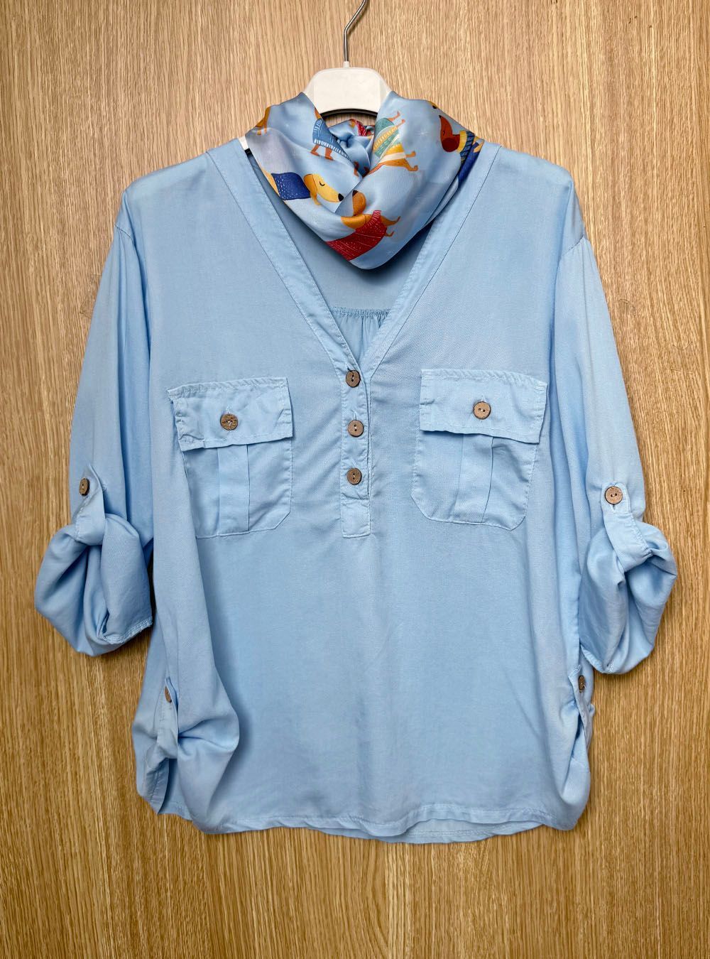 Blusa fluída Bruna celeste