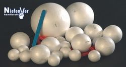 Bolsa con 20 bolas de poliestireno con gancho