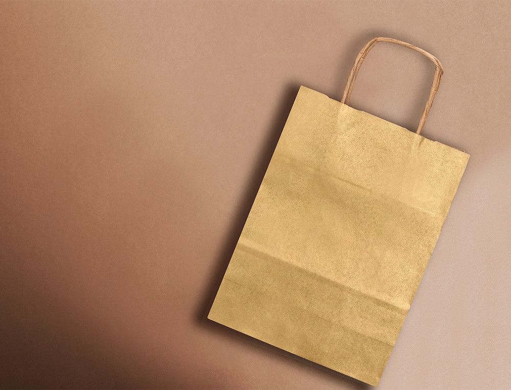 Bolsa papel q-connect kraft oro l con asa retorcida 320x400x14 mm