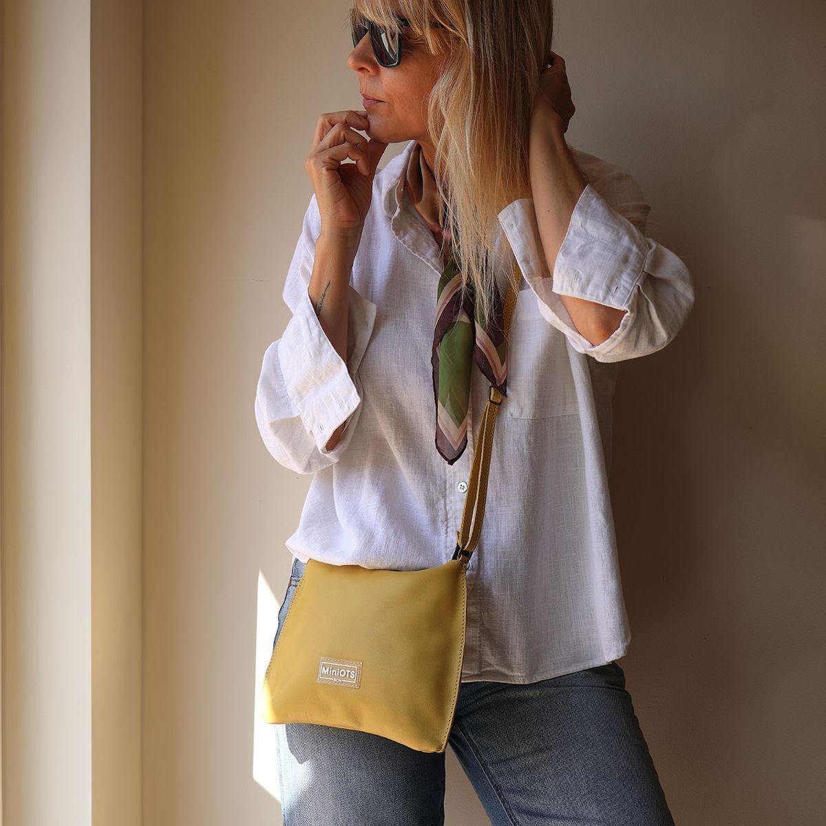 Bolso bandolera MiniOTS Angie de piel