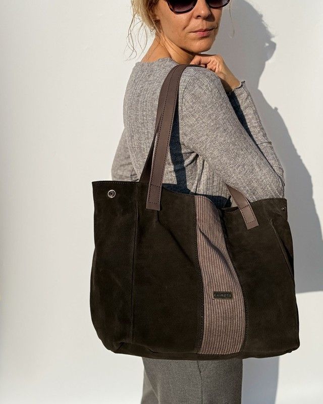 Bolso de hombro tipo Tote Bag CUIROTS Bi de serraje y pana
