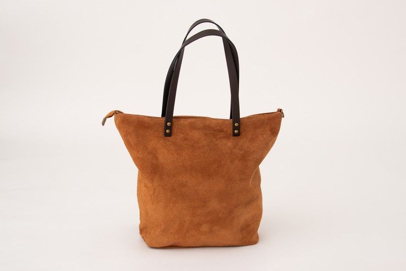Bolso de piel para mujer color Camel modelo 20221C