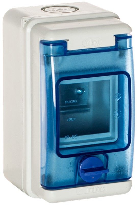 Caja industrial de distribución de 3 elementos.