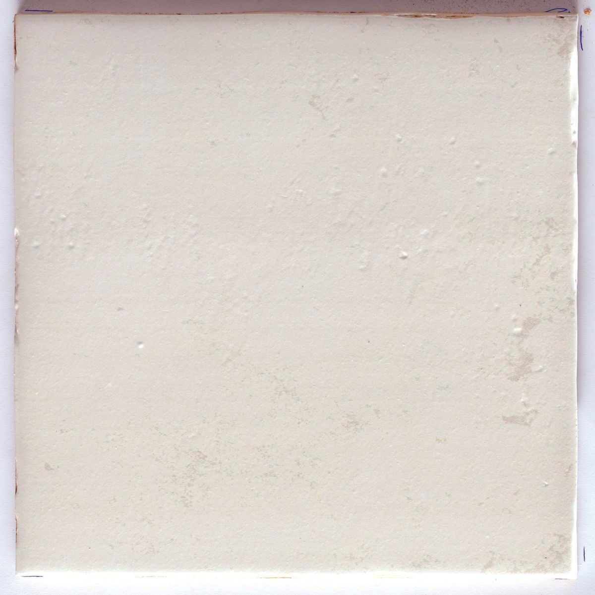 Caja Porcelanico Fuego Blanco 22,5x22,5 0,81m2 Natucer