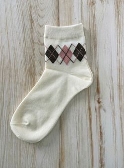 Calcetín rombos amarillo