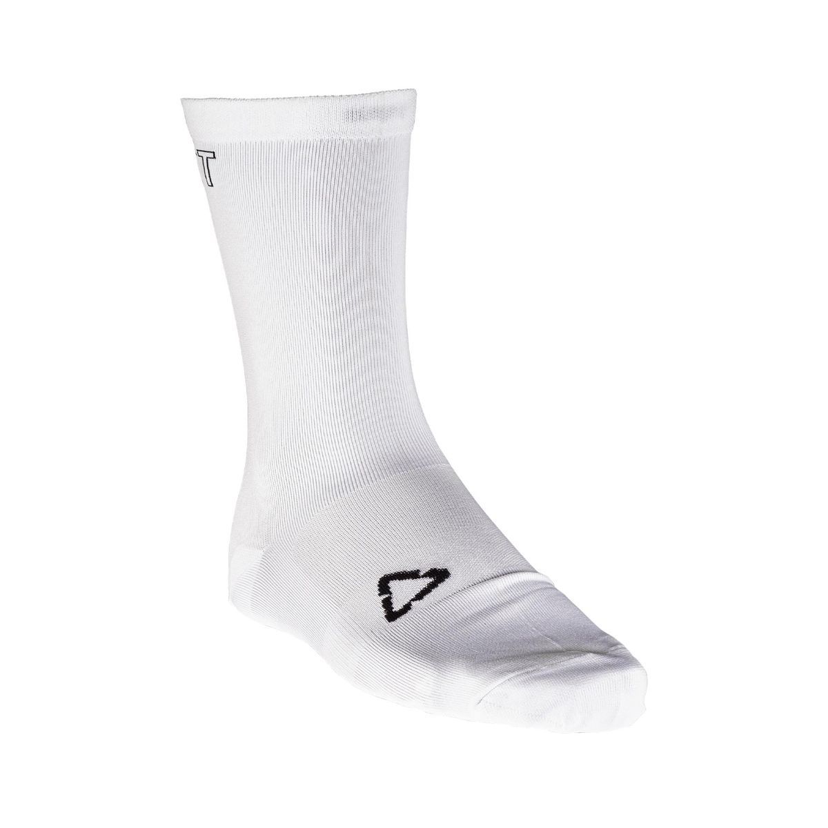 🏔️🔥 Calcetines Leatt MTB Endurance Blanco – Comodidad, Transpirabilidad y Estilo en Cada Pedalada