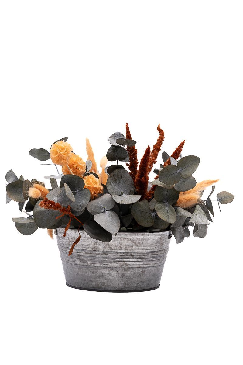 Cálido centro de flores preservadas en color naranja