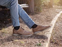 Calzado de caballero juvenil con cierre de cordones