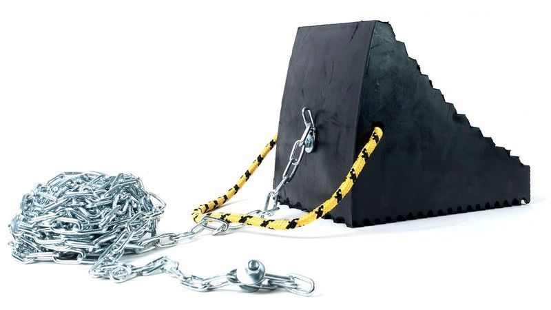 Calzo rueda caucho con cadena y asa transporte trasera de cuerda