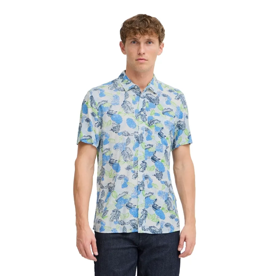 Camisa m/c con estampado hojas multicolor Blend Of America Cloud Dancer