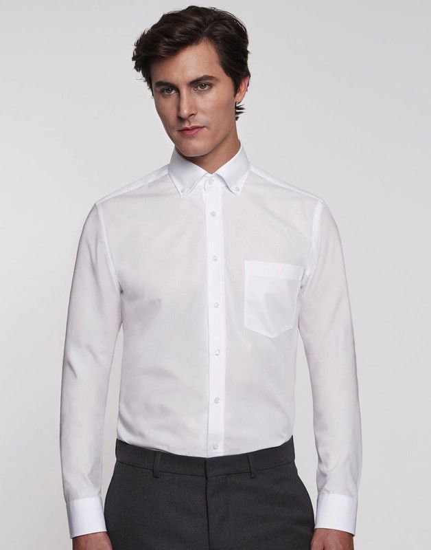 Camisa modern fit cuello americano