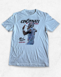 Camiseta NFL Cincinnati Bearscats Desmond Ridder Blanco M