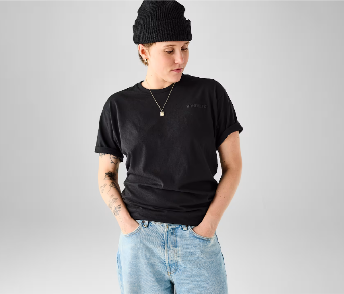 Camiseta unisex monocromática Trek