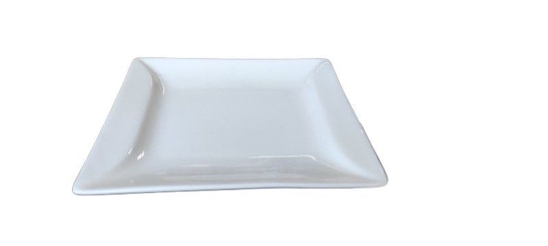 Carlota. Plato cuadrado 11 cm.