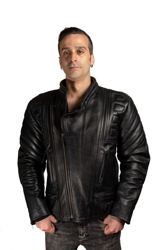 Cazadora piel hombre.