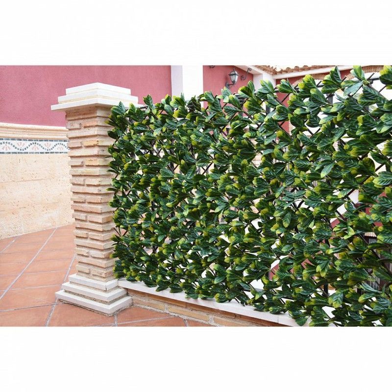 Celosia de mimbre con hojas sintéticas