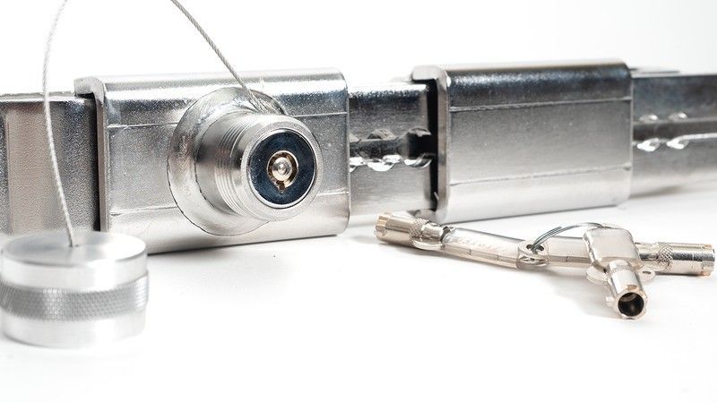 Cierre seguridad inoxidable falleba 330