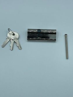 Cilindro / bombín pera logo niquel 30 leva larga.