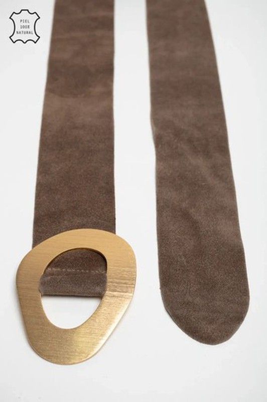 Cinturón Stand De Piel De Serraje Con Hebilla Grande Taupe