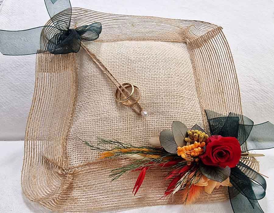 Cojín para Alianzas con Flor Preservada Iria