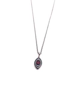 Colgante Elegant de plata de ley Suttle Garnet