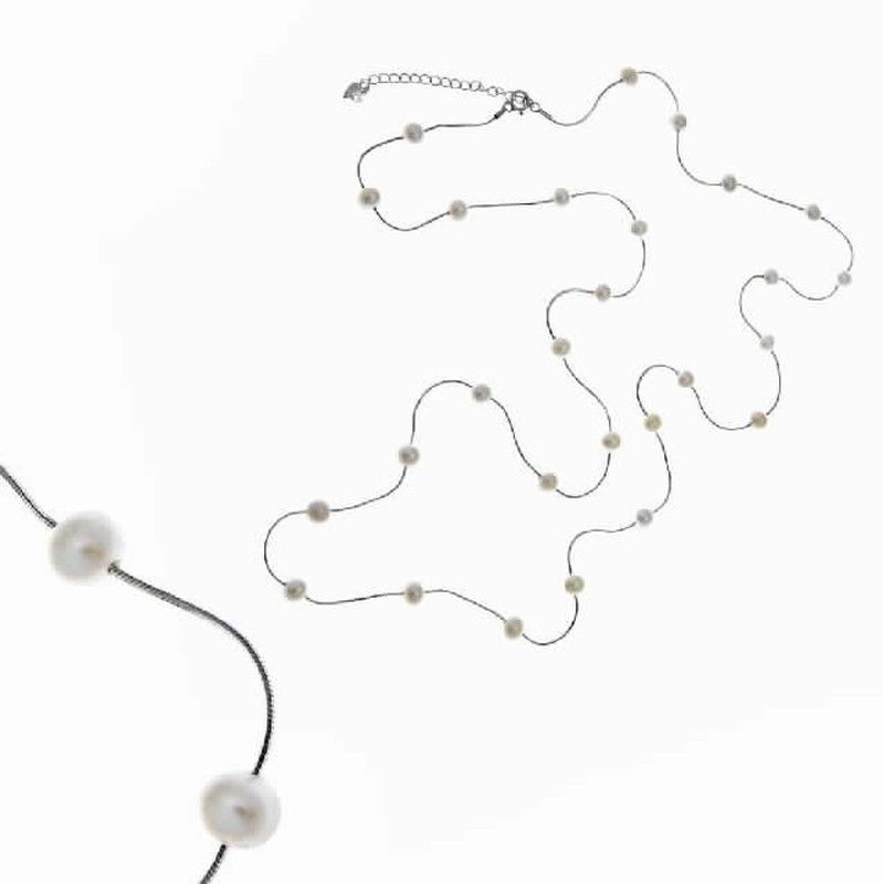 Collar largo con perlas de agua dulce