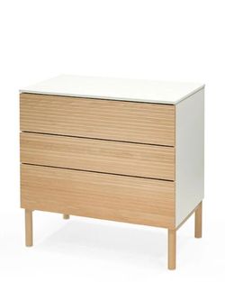 Cómoda Stokke Sleepi
