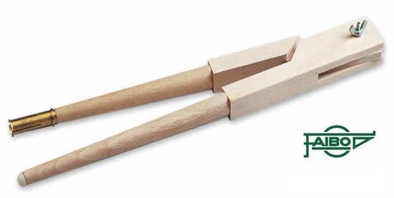 Compás madera 42 cm.