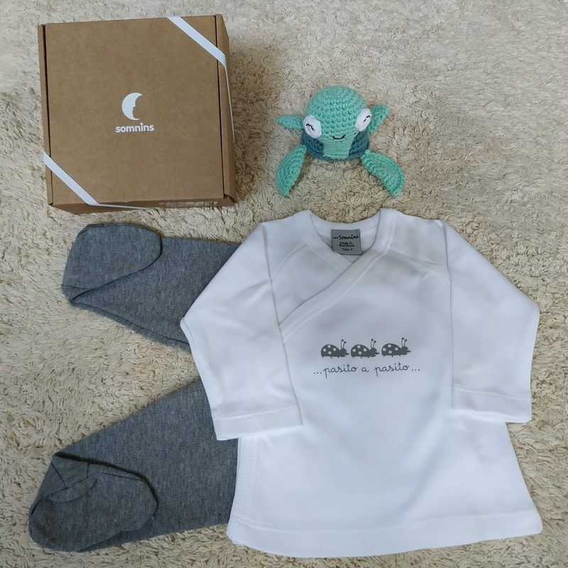Conjunto de bebe primera puesta 9062 pasito a pasito somnins